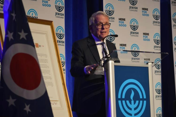 Gov. DeWine Receives Federation's 2026 Charles Eisenman Award