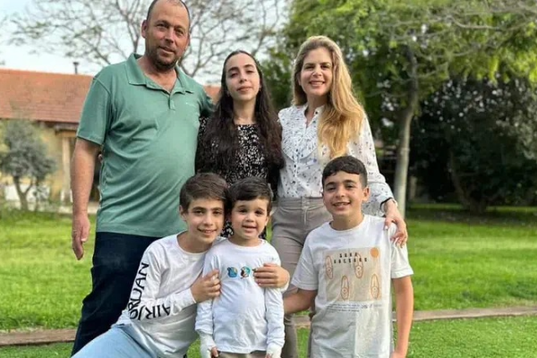 From Heartbreak and Horror to Healing: A Community Farewell in Kibbutz Nir David